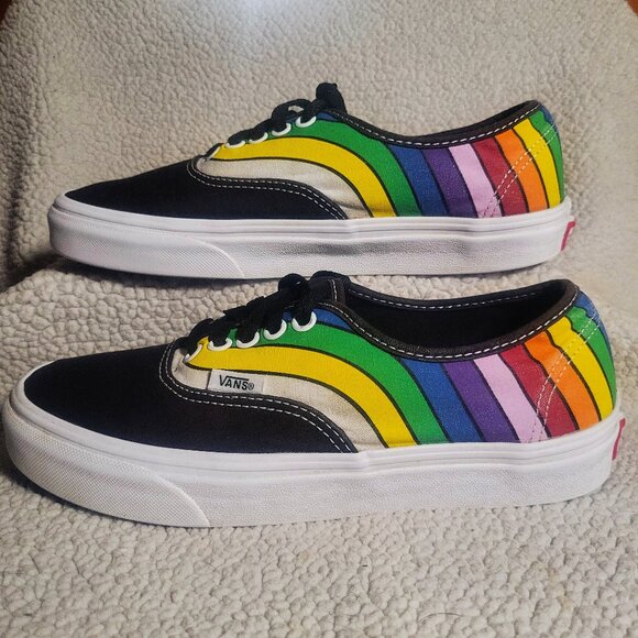 VANS Authentic Refract Sneaker Rainbow Low Top Sneaker - Unisex W/8. M/6.5 - Picture 1 of 8